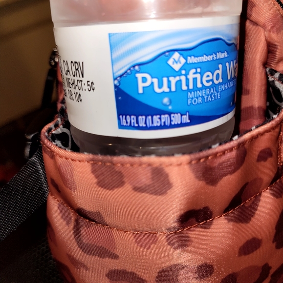 Camp Gladiator Crossbody Water Bottle Sling Carrier with Chain Strap - Picture 8 of 13